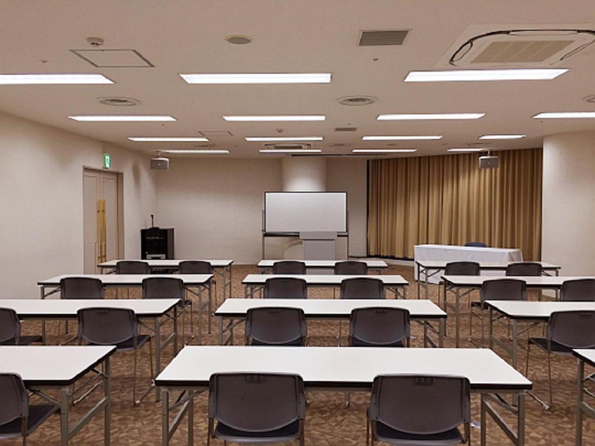 Hotel Livemax Budget Kagoshima Buitenkant foto